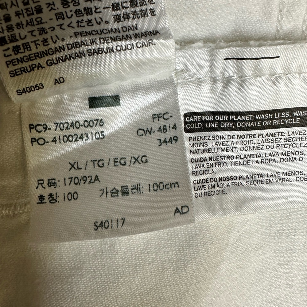 Levi Denim Jean Jacket - Picture 11 of 12